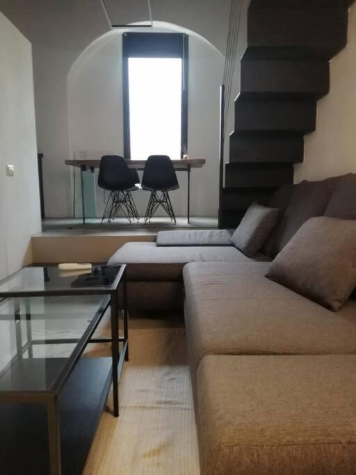 Bed And Bike - Bergamo Loft Apartment Bagian luar foto